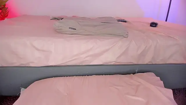 hot booty  online show from 04-11-26, 06:11