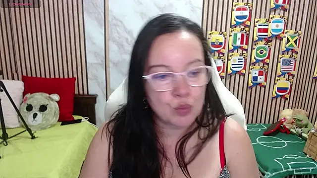 Sonialorens  online show from 07-14-26, 09:21