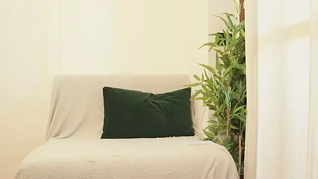 Luna Riva online show from 10-06-25, 09:32