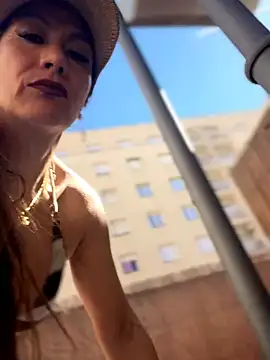 angelitasexy81 online show from 04-03-26, 02:12