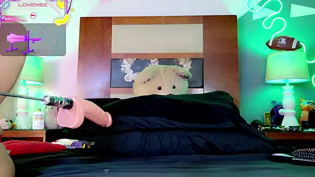 ashley 19xx online show from 04-07-26, 10:00