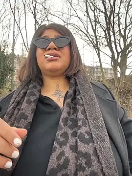 IamSashaLuv online show from 11-30-25, 08:26