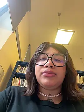 IamSashaLuv online show from 10-30-25, 09:29