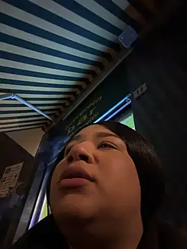 IamSashaLuv online show from 12-17-25, 05:56