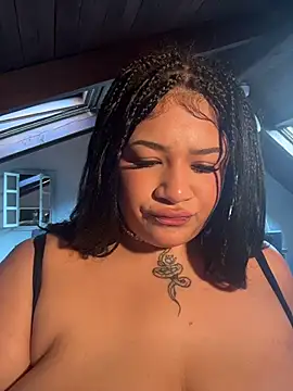 IamSashaLuv online show from 03-25-26, 04:39