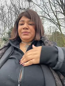 IamSashaLuv online show from 12-05-25, 09:41