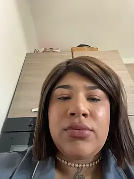 IamSashaLuv online show from 11-11-25, 10:10