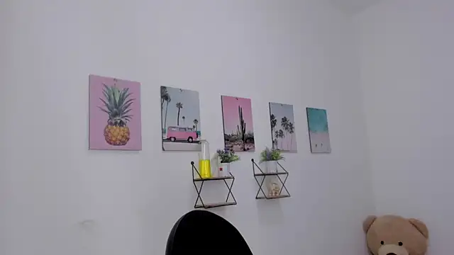 Emma lean online show from 02-02-26, 07:57