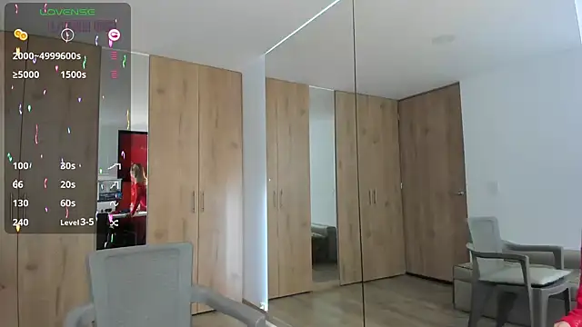 Snapshot of Ms_Valerypawg chatting on 02-23-25, 10:17 Ms Valerypawg online show from 02-23-25, 10:17
