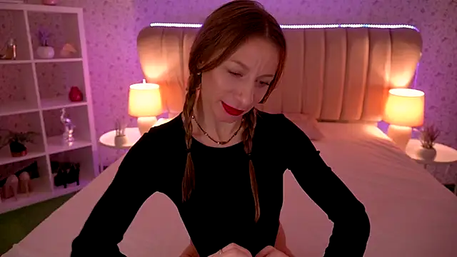 MirandaHobbs online show from 11-30-25, 07:53