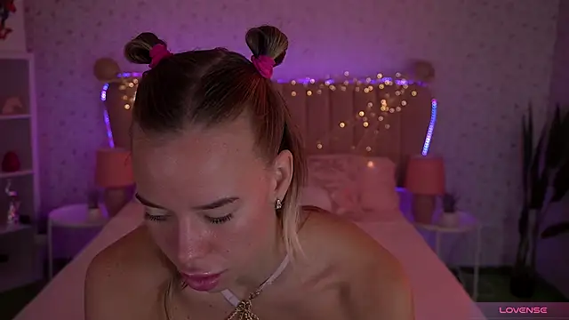 Sexy Ira online show from 11-03-25, 07:57