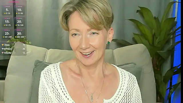 Snapshot of AkexandraFix chatting on 07-28-26, 03:21 AkexandraFix online show from 07-28-26, 03:21