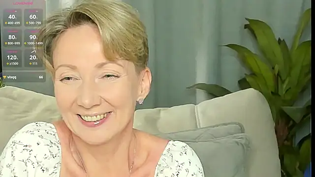 Snapshot of AkexandraFix chatting on 07-07-26, 01:58 AkexandraFix online show from 07-07-26, 01:58