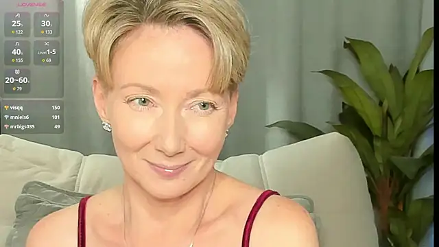 Snapshot of AkexandraFix chatting on 06-29-26, 02:06 AkexandraFix online show from 06-29-26, 02:06
