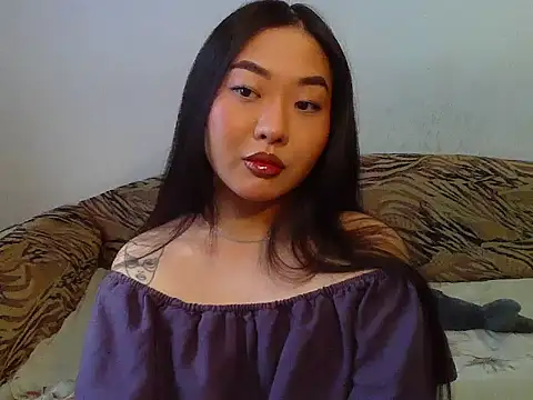 Snapshot of Aleksa_Blackdream chatting on 06-21-26, 02:45 Aleksa Blackdream online show from 06-21-26, 02:45