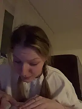 MaryHiggins online show from 03-20-26, 10:00