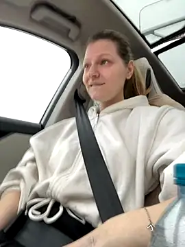 MaryHiggins online show from 10-25-25, 12:17