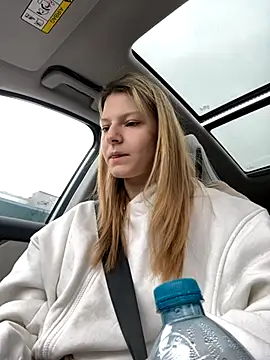 MaryHiggins online show from 10-24-25, 09:30