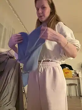 MaryHiggins online show from 02-10-26, 10:09