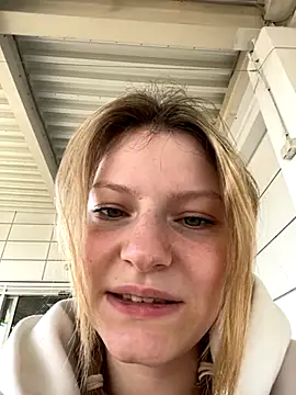 MaryHiggins online show from 09-27-25, 09:59