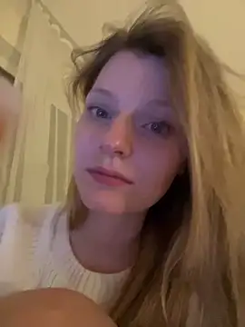 MaryHiggins online show from 10-12-25, 06:20