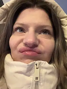 MaryHiggins online show from 12-03-25, 01:43