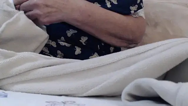 Anabelldestiny online show from 11-03-25, 07:39