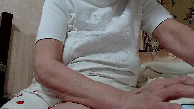 Anabelldestiny online show from 04-03-26, 07:42