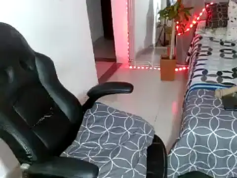 Ariana girlhots online show from 03-13-25, 07:31