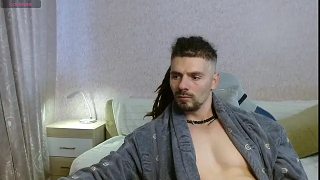 Aestheticguy101 online show from 10-19-25, 10:18