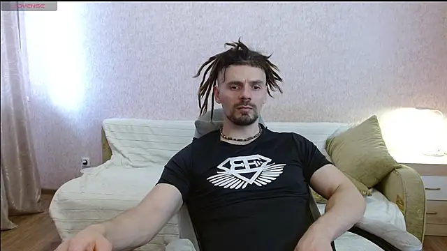 Aestheticguy101 online show from 05-14-26, 02:25