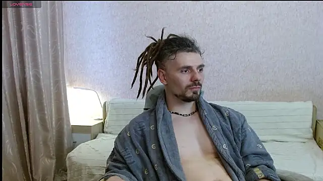 Aestheticguy101 online show from 03-21-26, 01:48