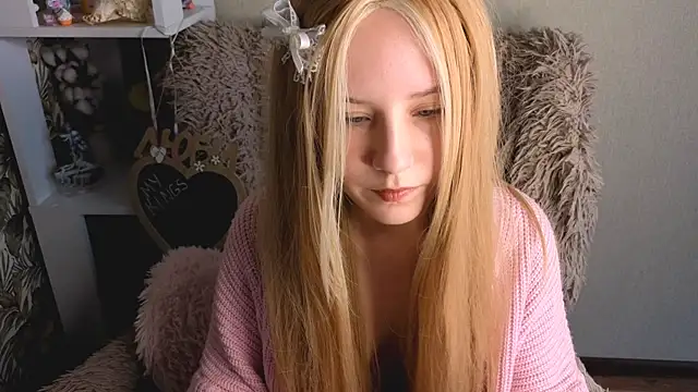 sarakaell online show from 07-24-26, 01:56