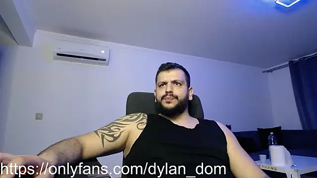 dyllan dom  online show from 03-12-26, 11:20