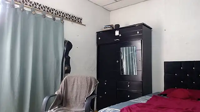 suckmydickbitch97 online show from 12-21-25, 01:02