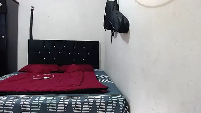 suckmydickbitch97 online show from 10-03-25, 11:45