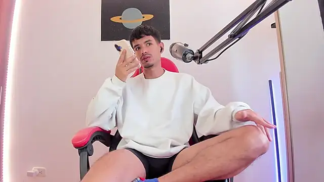 diego latino online show from 09-14-25, 08:31