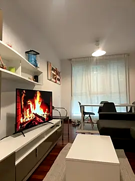 Snapshot of redheaddoll22 chatting on 09-13-25, 01:55 redheaddoll22 online show from 09-13-25, 01:55