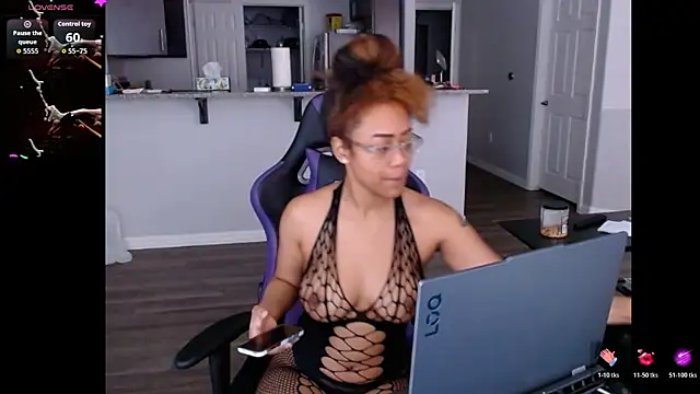 RylHoneyy online show from 07-09-26, 08:19