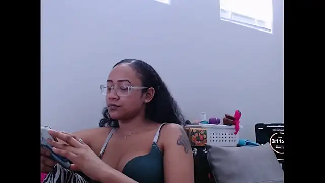 RylHoneyy online show from 02-24-26, 04:41