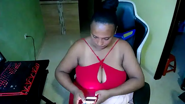 marysol83 online show from 07-11-26, 01:06