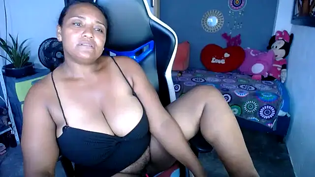 marysol83 online show from 03-08-26, 02:04