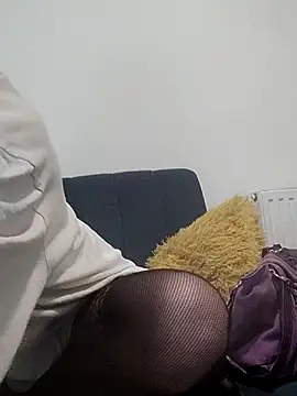 Mia-Sweet2002 online show from 01-09-26, 08:27