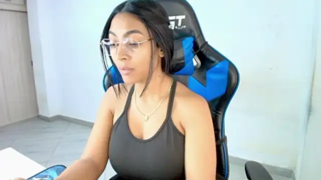 sophiax-x online show from 02-10-26, 07:13