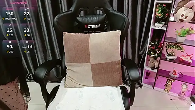 Yuki-yio online show from 01-08-26, 01:22