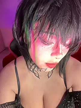 seraphine23 online show from 05-25-26, 02:11