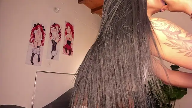 annita lopez online show from 10-26-25, 11:05