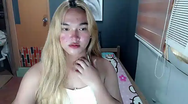 MoaningKylie online show from 03-21-25, 01:02