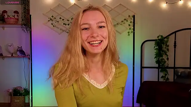 berrry girl online show from 05-29-26, 05:24