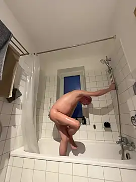 Snapshot of EchoFux chatting on 02-17-26, 06:22 EchoFux online show from 02-17-26, 06:22